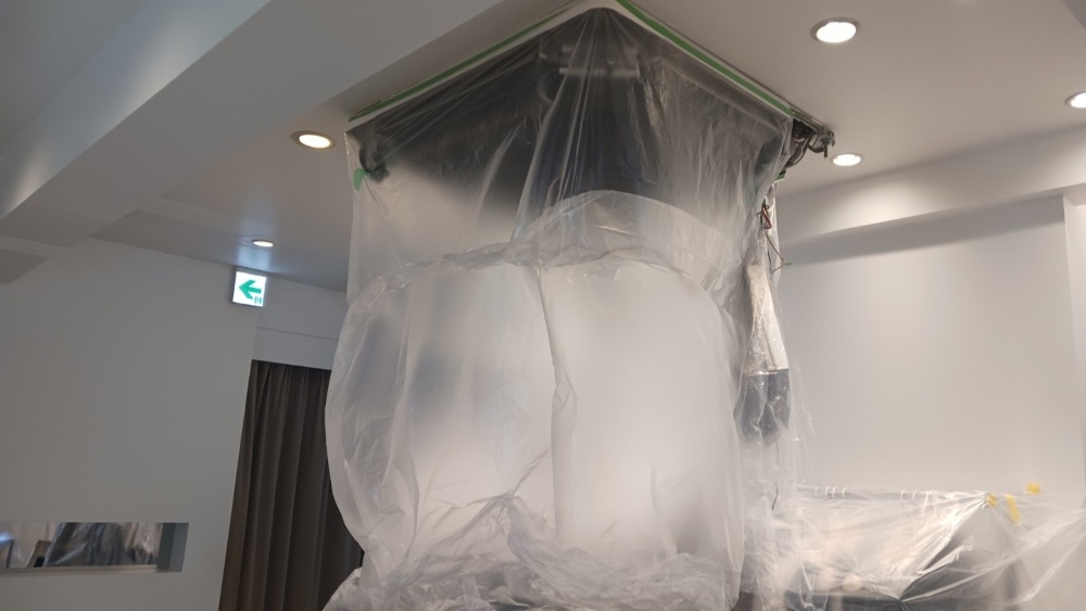 エアコンの養生作業